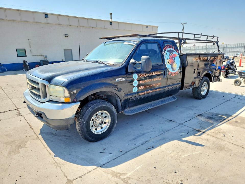 FORD F250 2002 with VIN 1FTNX21L42EB29757 - Photo from auction
