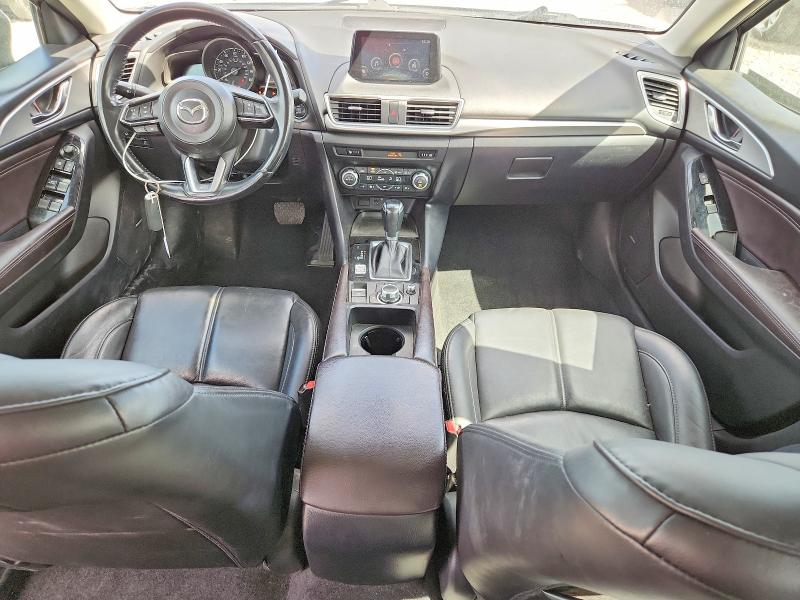 Photo 8 from auction – 2018 MAZDA 3 with VIN 3MZBN1V35JM273272
