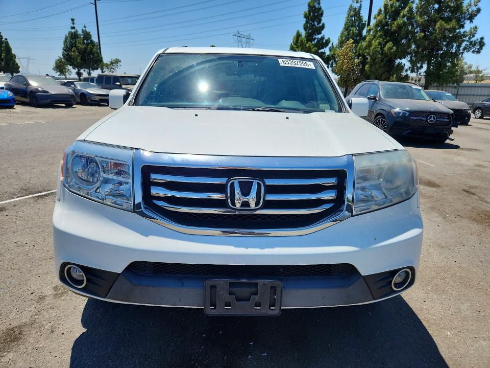Photo 5 from auction – 2015 HONDA PILOT with VIN 5FNYF3H40FB029941