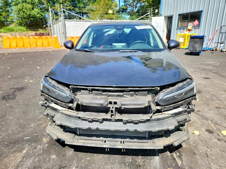 Photo 5 from auction – 2022 HONDA CIVIC with VIN 2HGFE1F74NH325972