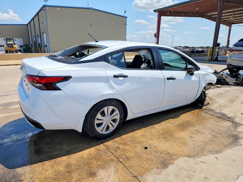 Photo 3 from auction – 2025 NISSAN VERSA with VIN 3N1CN8DV4SL834865