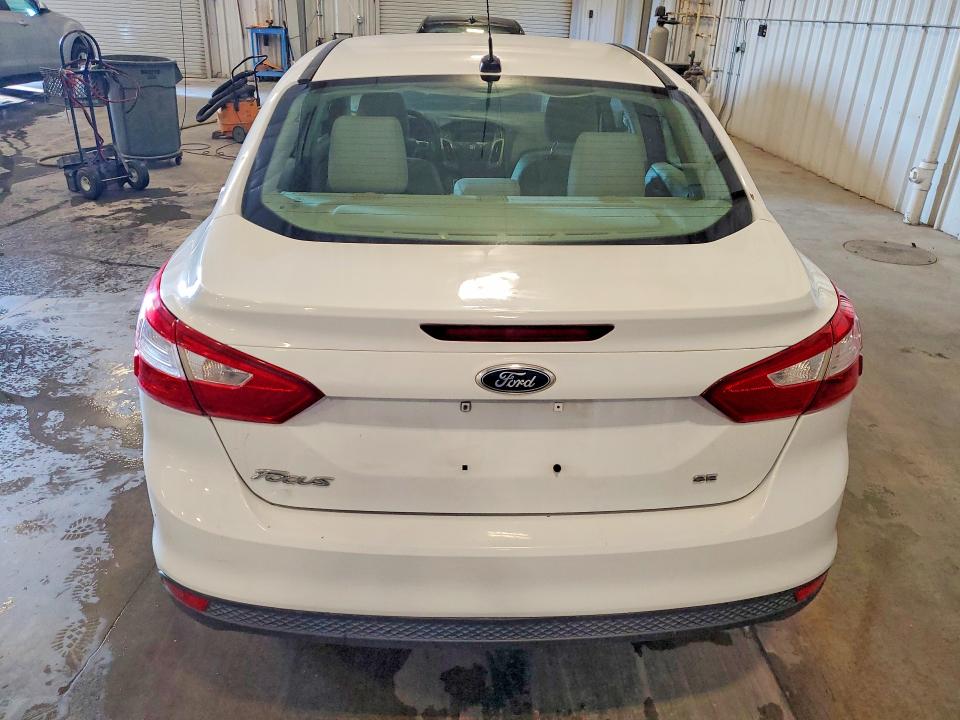 Photo 6 from auction – 2012 FORD FOCUS with VIN 1FAHP3H25CL115031