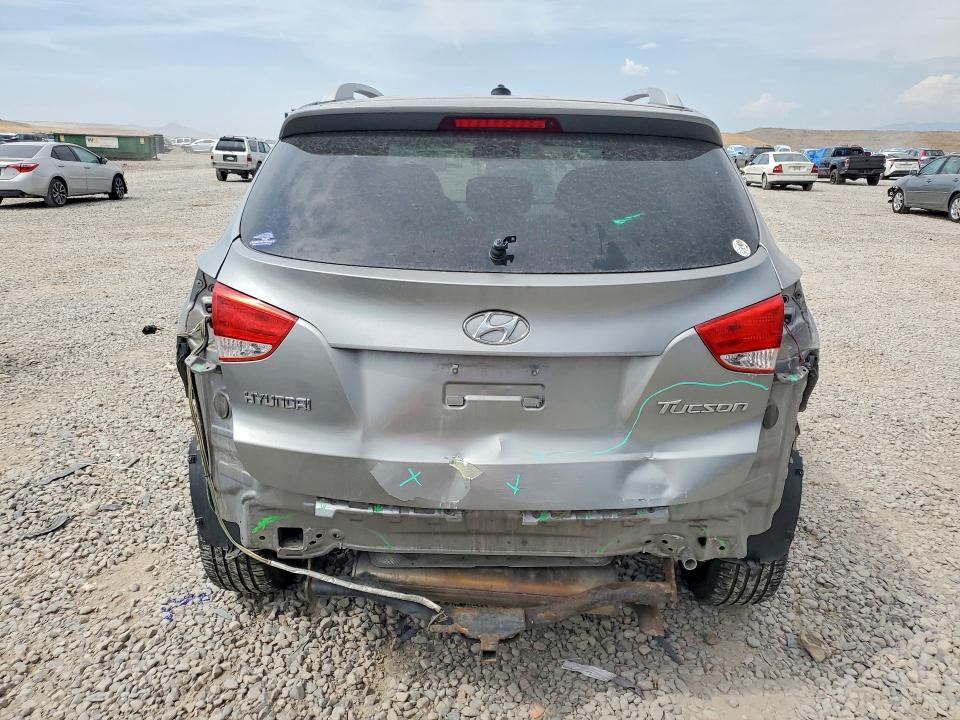 Photo 6 from auction – 2013 HYUNDAI TUCSON with VIN KM8JU3AC8DU729943