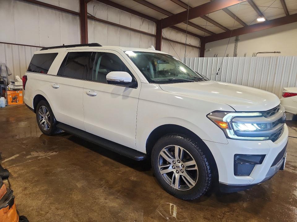 Снимка 4 от търг – 2024 FORD EXPEDITION с VIN 1FMJK1J80REB04220