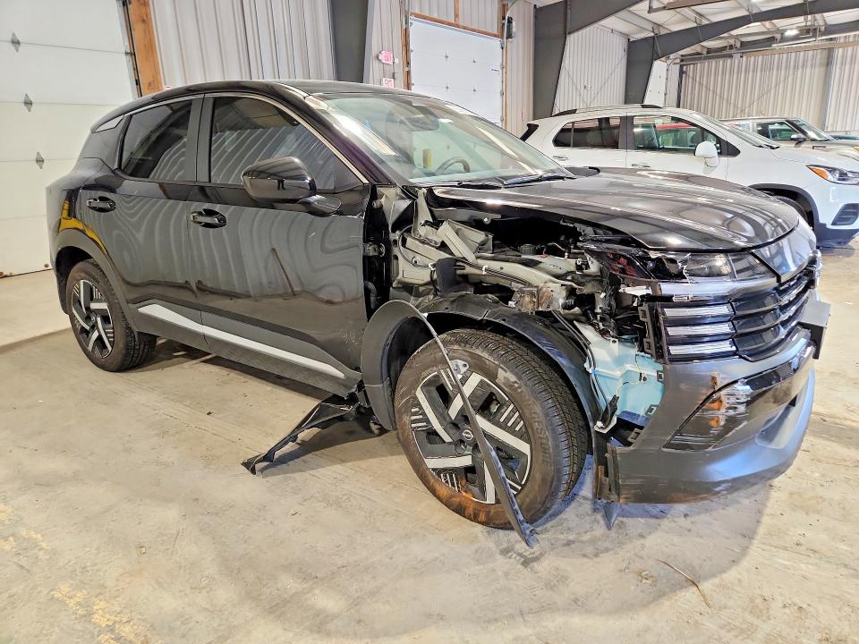 Photo 4 from auction – 2025 NISSAN KICKS with VIN 3N8AP6CA5SL421410