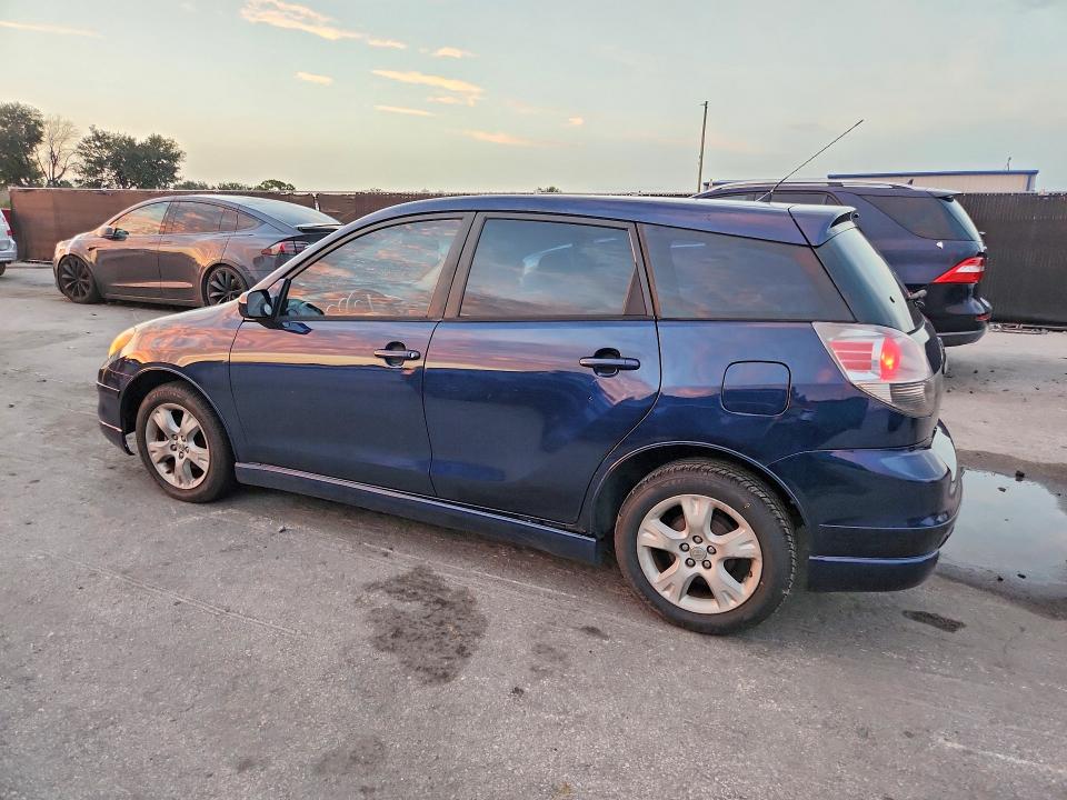 Photo 2 from auction – 2006 TOYOTA MATRIX with VIN 2T1KR32E56C588260