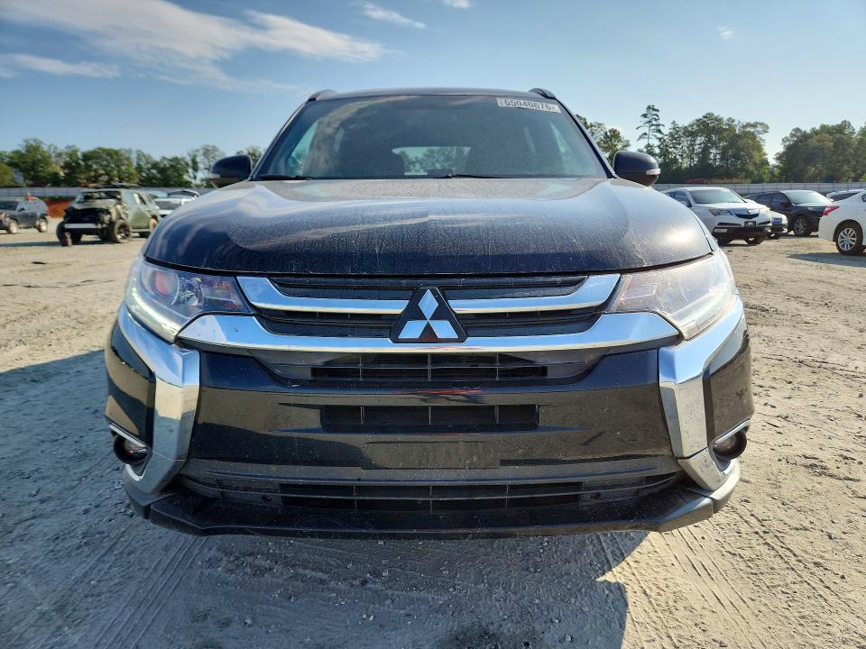 Photo 5 from auction – 2018 MITSUBISHI OUTLANDER with VIN JA4AZ3A31JZ043693