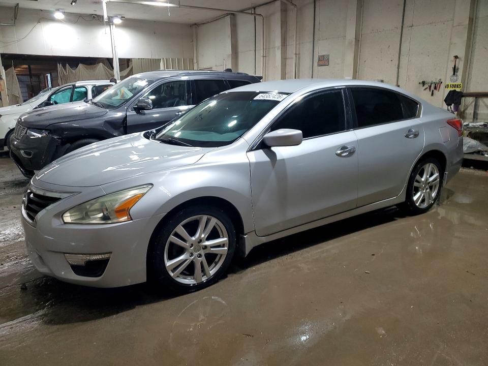 NISSAN ALTIMA 2013 with VIN 1N4BL3AP6DC198011 - Photo from auction