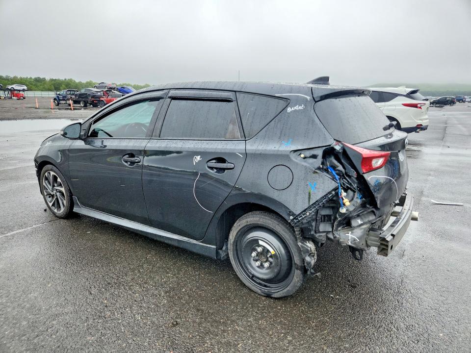 Photo 2 from auction – 2018 TOYOTA COROLLA IM with VIN JTNKARJE9JJ573300