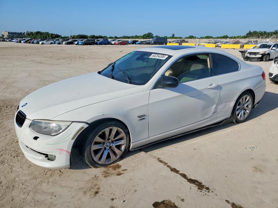 BMW 328 2013 with VIN WBAKF3C59DJ385605 - Photo from auction