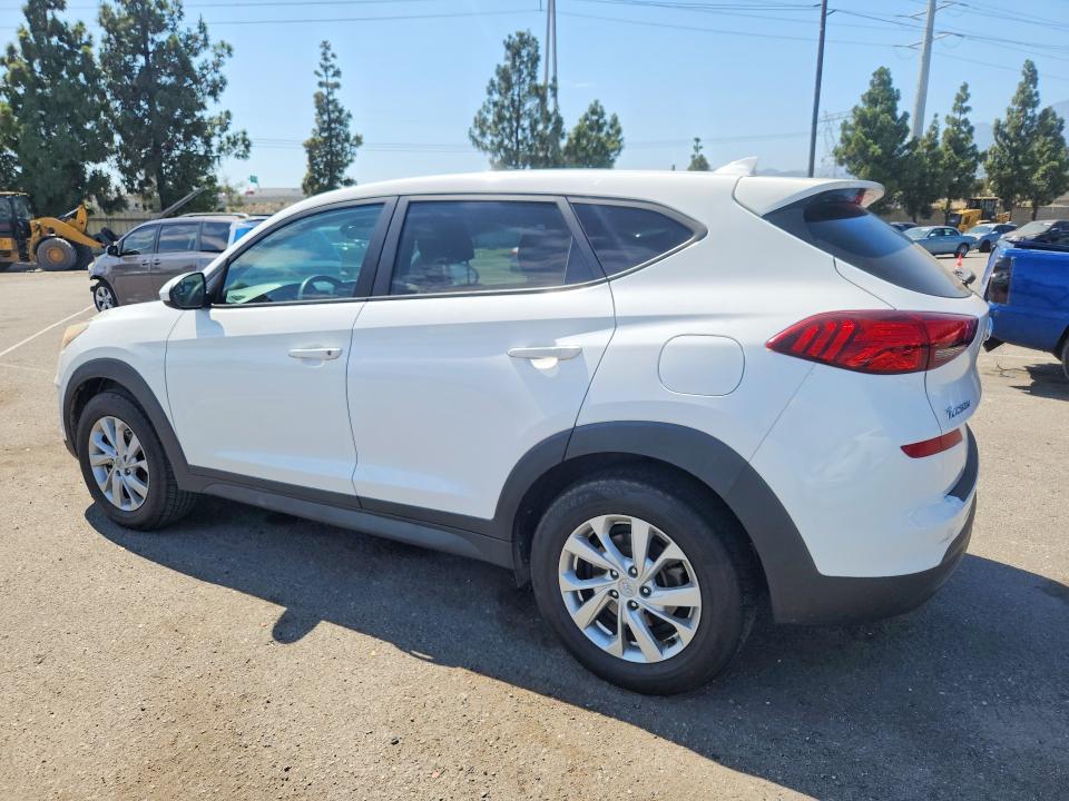 Photo 2 from auction – 2020 HYUNDAI TUCSON with VIN KM8J23A48LU116878