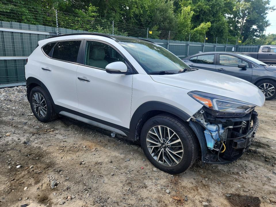 Photo 4 from auction – 2020 HYUNDAI TUCSON with VIN KM8J3CAL7LU102698