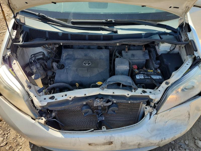 Photo 12 from auction – 2011 TOYOTA SIENNA with VIN 5TDDK3DC3BS029025