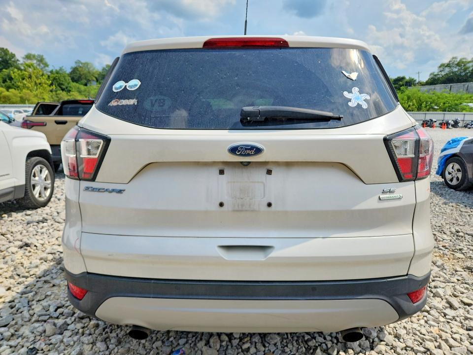 Photo 6 from auction – 2017 FORD ESCAPE with VIN 1FMCU0GD5HUC08742