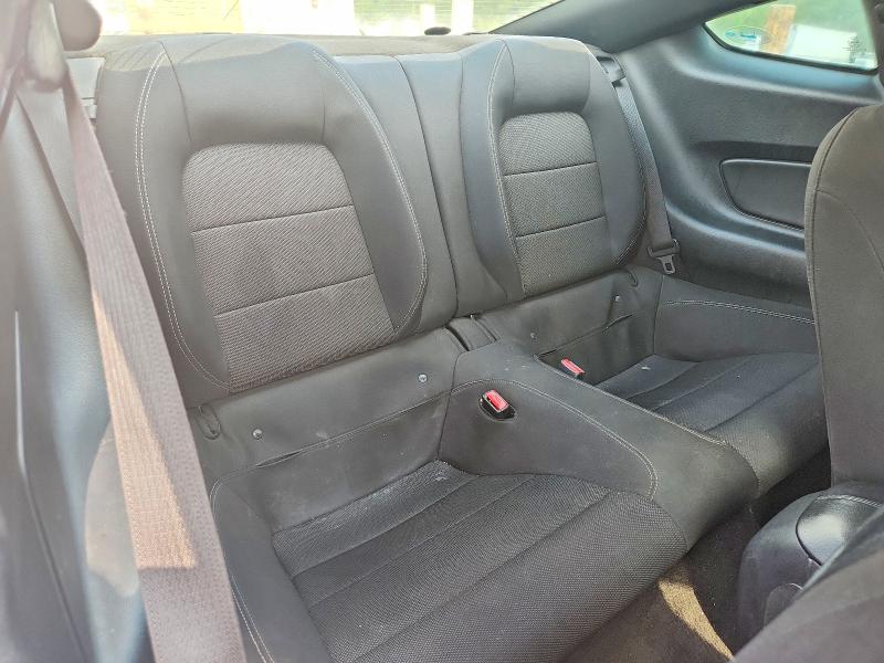 Photo 10 from auction – 2016 FORD MUSTANG with VIN 1FA6P8AM8G5211780