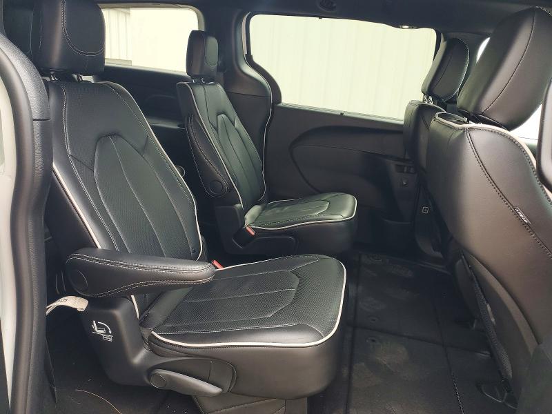 Photo 11 from auction – 2026 CHRYSLER PACIFICA with VIN 2C4RC1GG8TR259921
