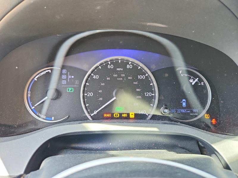 Photo 9 from auction – 2012 LEXUS CT with VIN JTHKD5BHXC2118724