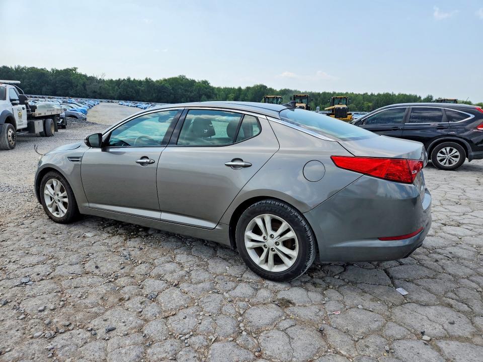 Photo 2 from auction – 2013 KIA OPTIMA with VIN 5XXGN4A72DG155916