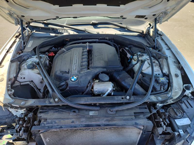 Photo 11 from auction – 2015 BMW 535 with VIN WBA5B1C51FD918707