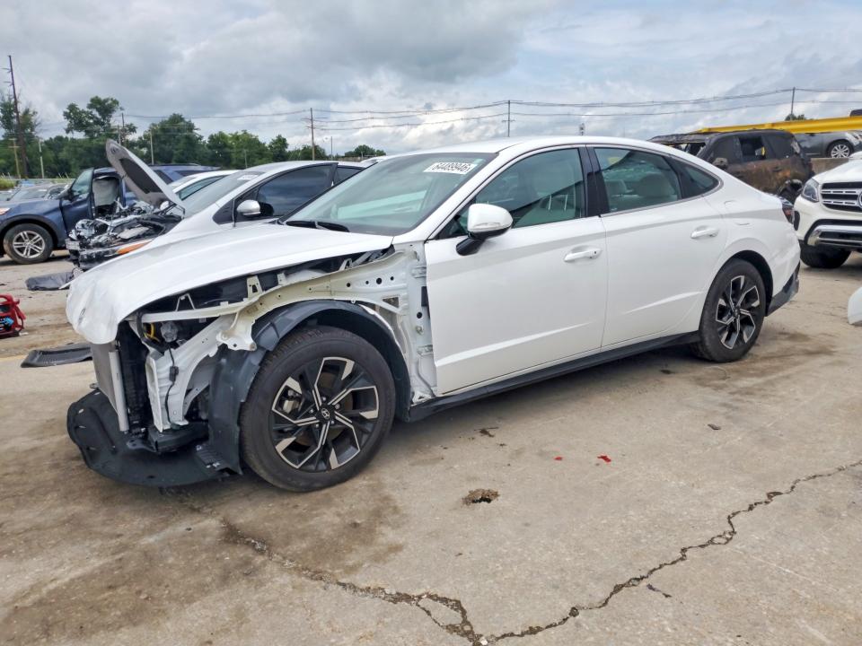 HYUNDAI SONATA 2025 with VIN KMHL64JA7SA506556 - Photo from auction