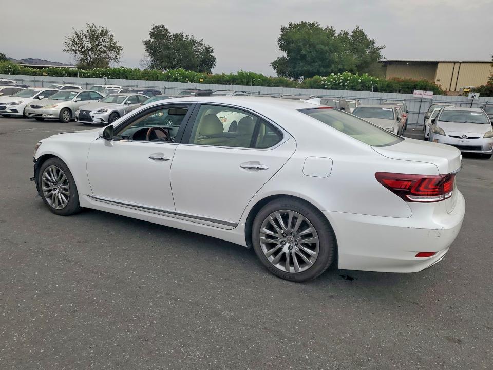 Фото 2 с аукциона – 2016 LEXUS LS с VIN JTHBL5EF1G5142587