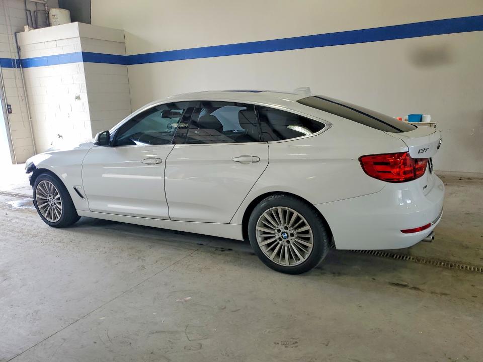 Photo 2 from auction – 2015 BMW 328 with VIN WBA3X5C51FD560945