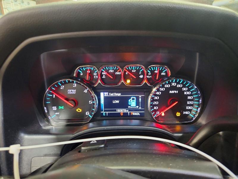Photo 9 from auction – 2018 CHEVROLET SILVERADO with VIN 3GCUKRER5JG332634