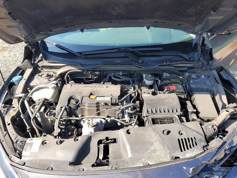Photo 11 from auction – 2018 HONDA CIVIC with VIN 2HGFC2F75JH566817