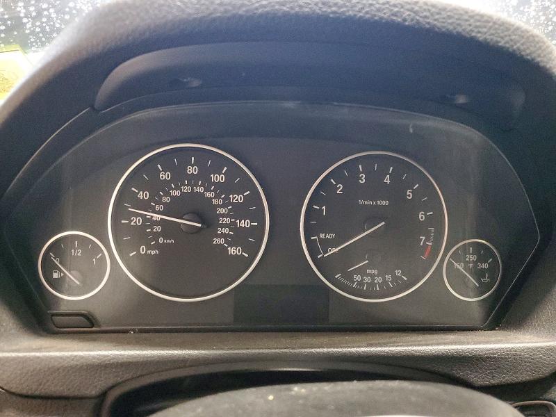 Zdjęcie 9 z aukcji – 2018 BMW 320 z VIN WBA8E5G53JNU46888