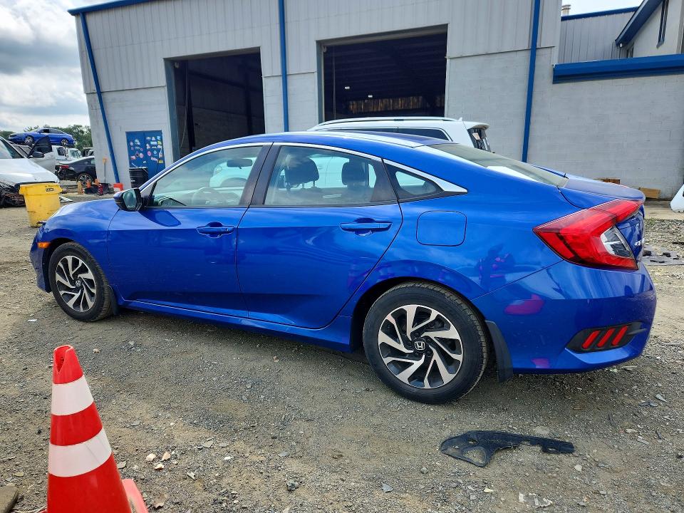 Zdjęcie 2 z aukcji – 2019 HONDA CIVIC z VIN 2HGFC2F60KH527318
