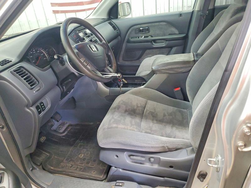 Photo 7 from auction – 2005 HONDA PILOT with VIN 5FNYF18405B026346