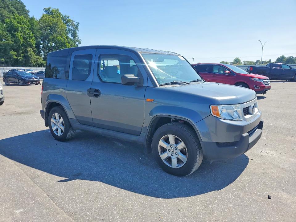 Photo 4 from auction – 2011 HONDA ELEMENT with VIN 5J6YH2H76BL001562