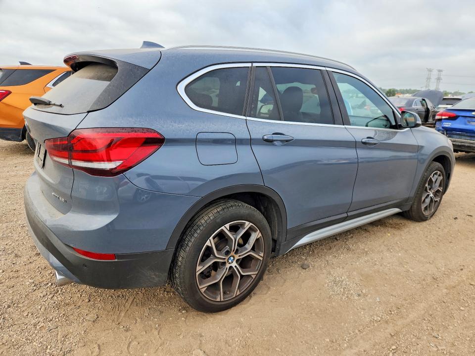 Photo 3 from auction – 2021 BMW X1 with VIN WBXJG9C05M5T18949