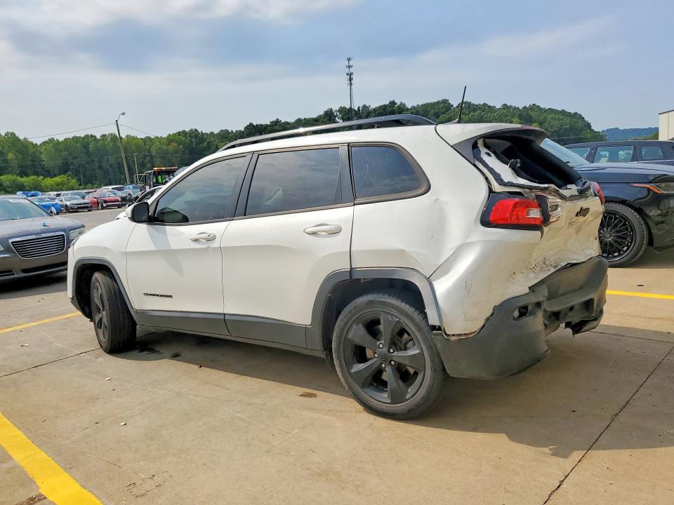 Фото 2 с аукциона – 2016 JEEP CHEROKEE с VIN 1C4PJLCS8GW127743