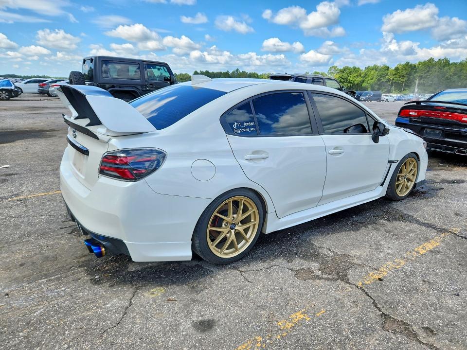Photo 3 from auction – 2017 SUBARU WRX with VIN JF1VA1L62H9833563