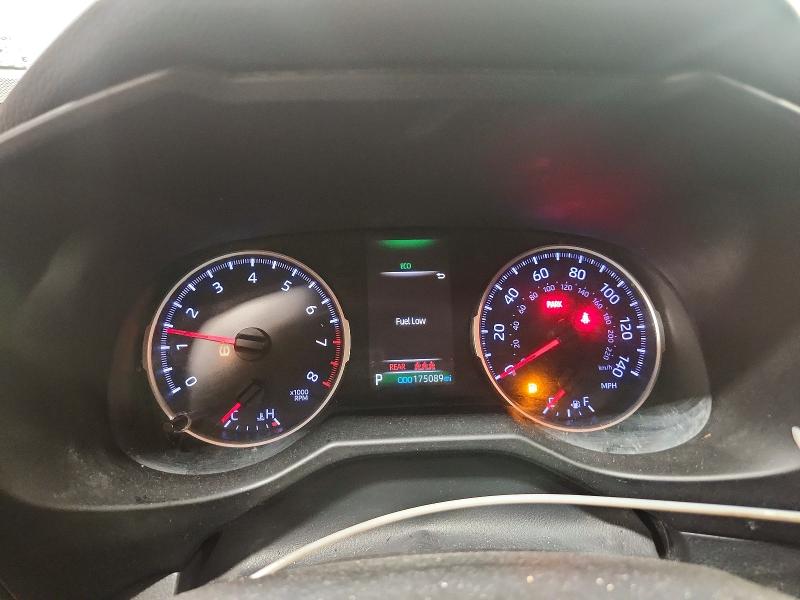 Photo 9 from auction – 2020 TOYOTA RAV4 with VIN 2T3F1RFV4LW088193
