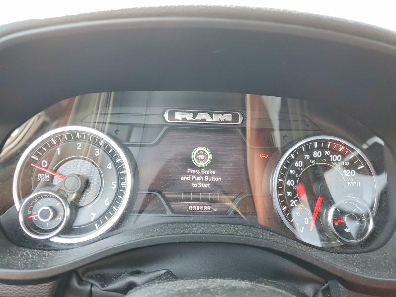 Photo 9 from auction – 2022 RAM 1500 with VIN 1C6RREFG3NN407861