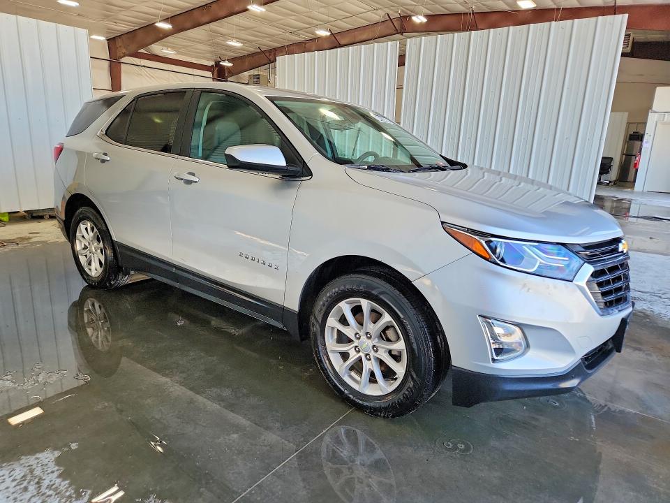 Photo 4 from auction – 2021 CHEVROLET EQUINOX with VIN 3GNAXKEV4MS104366