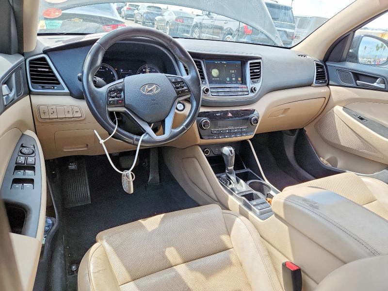 Photo 8 from auction – 2016 HYUNDAI TUCSON with VIN KM8J33A23GU165066