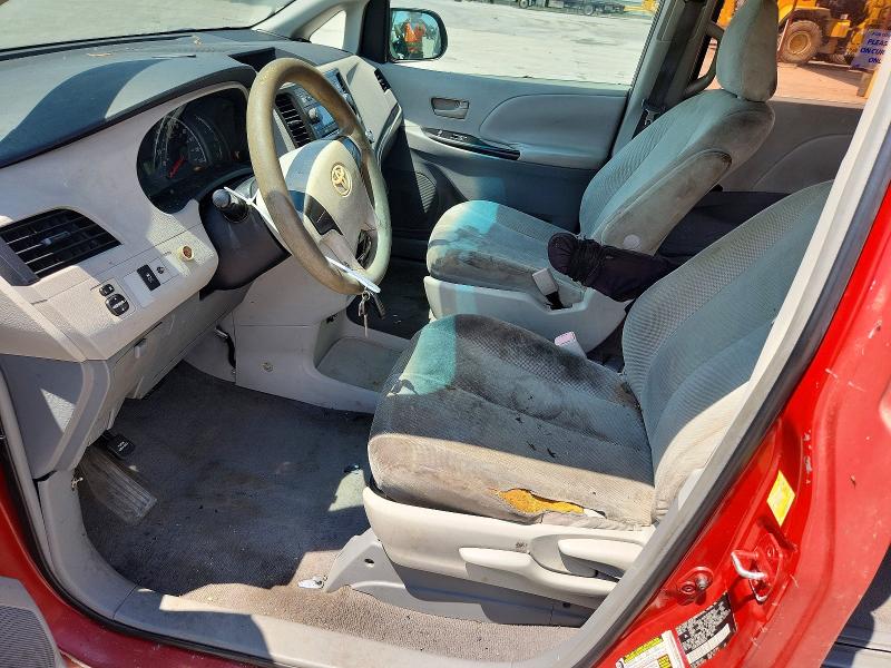 Photo 7 from auction – 2011 TOYOTA SIENNA with VIN 5TDZK3DC6BS089211