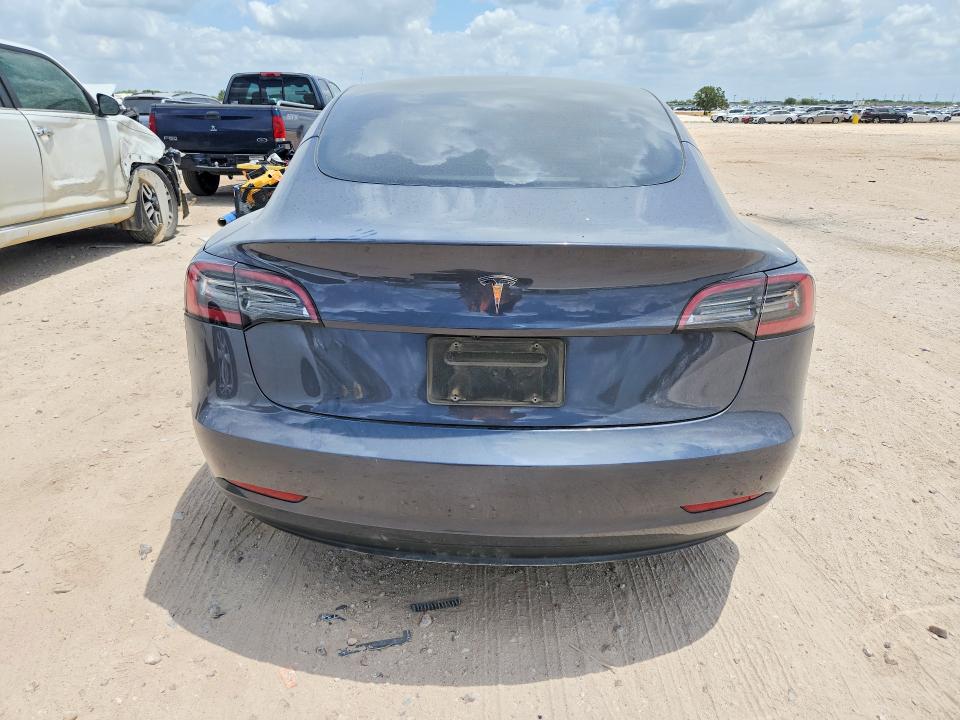 Foto 6 de la subasta – 2023 TESLA MODEL 3 con VIN 5YJ3E1EA2PF671901
