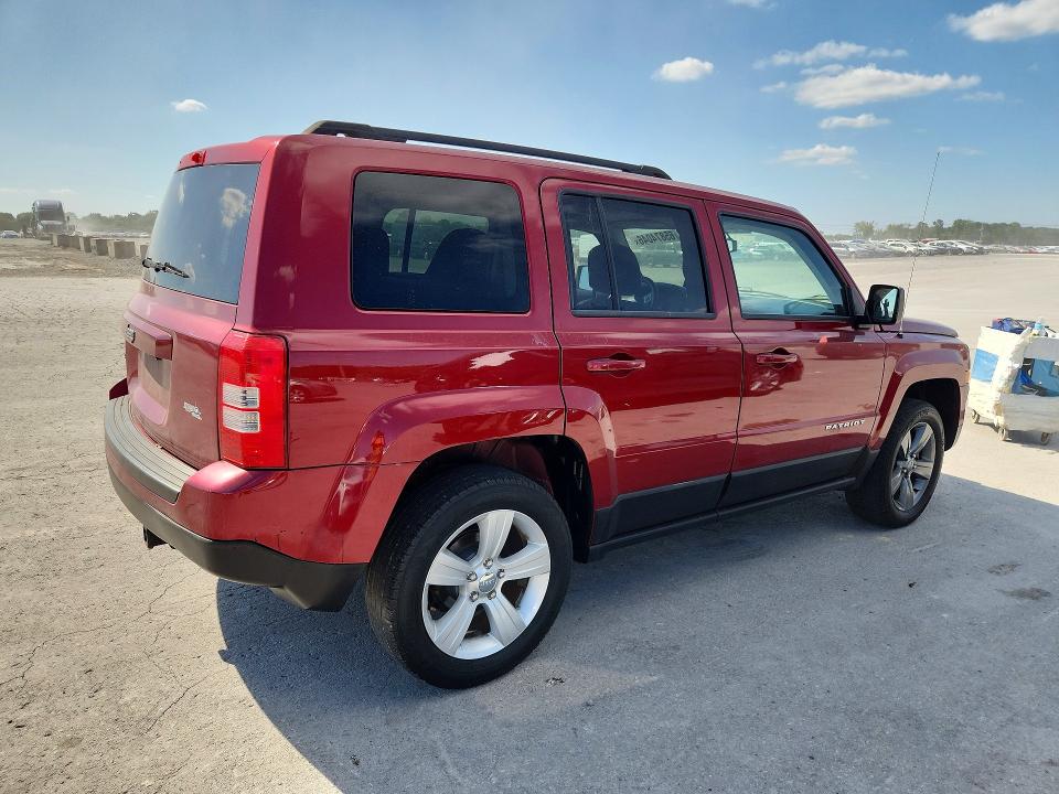 Photo 3 from auction – 2015 JEEP PATRIOT with VIN 1C4NJRFB0FD217887