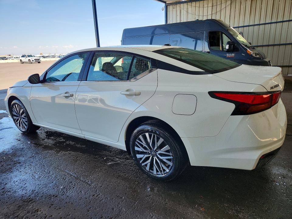 Photo 2 from auction – 2026 NISSAN ALTIMA with VIN 1N4BL4DW7TN342080