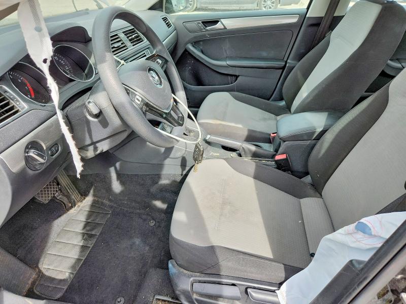 Photo 7 from auction – 2017 VOLKSWAGEN JETTA with VIN 3VW2B7AJ6HM349172