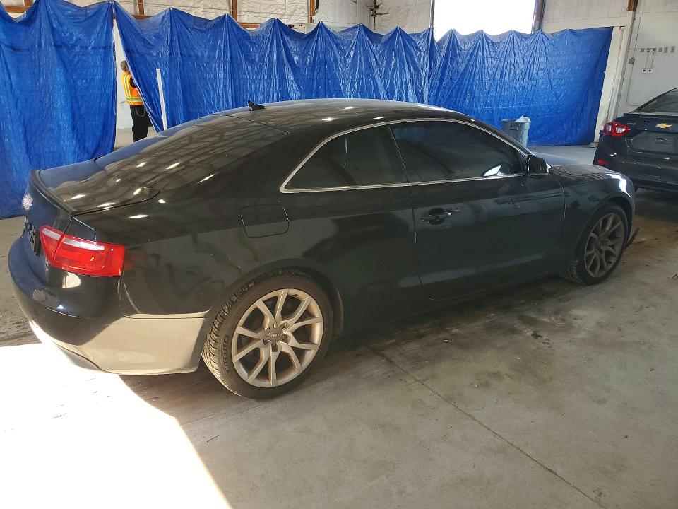 Photo 3 from auction – 2012 AUDI A5 with VIN WAUCFAFRXCA003801