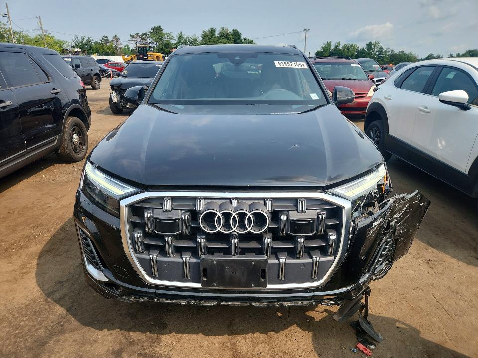 Foto 5 de la subasta – 2025 AUDI Q7 con VIN WA1LVBF74SD034673