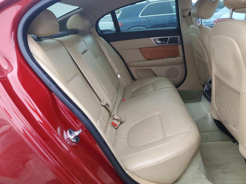 Photo 10 from auction – 2010 JAGUAR XF with VIN SAJWA0FA9AHR55438