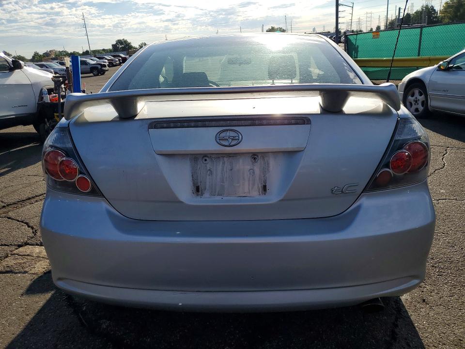 Photo 6 from auction – 2005 SCION TC with VIN JTKDE177050052904
