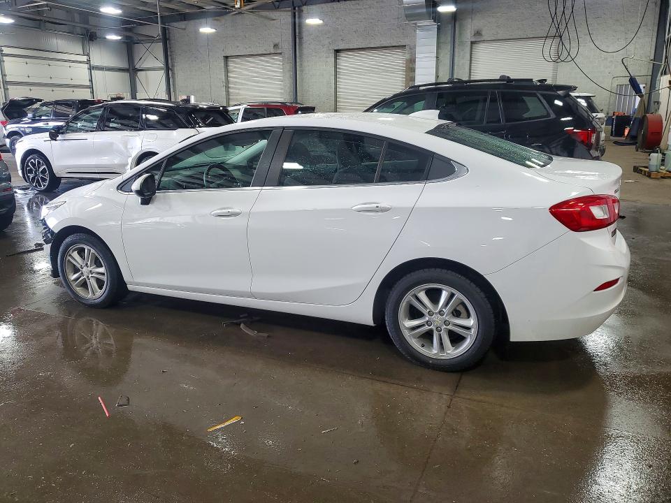 Photo 2 from auction – 2017 CHEVROLET CRUZE with VIN 1G1BE5SM2H7250830