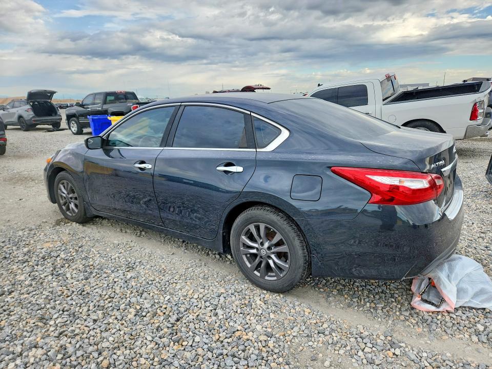 Photo 2 from auction – 2016 NISSAN ALTIMA with VIN 1N4AL3AP4GN381976